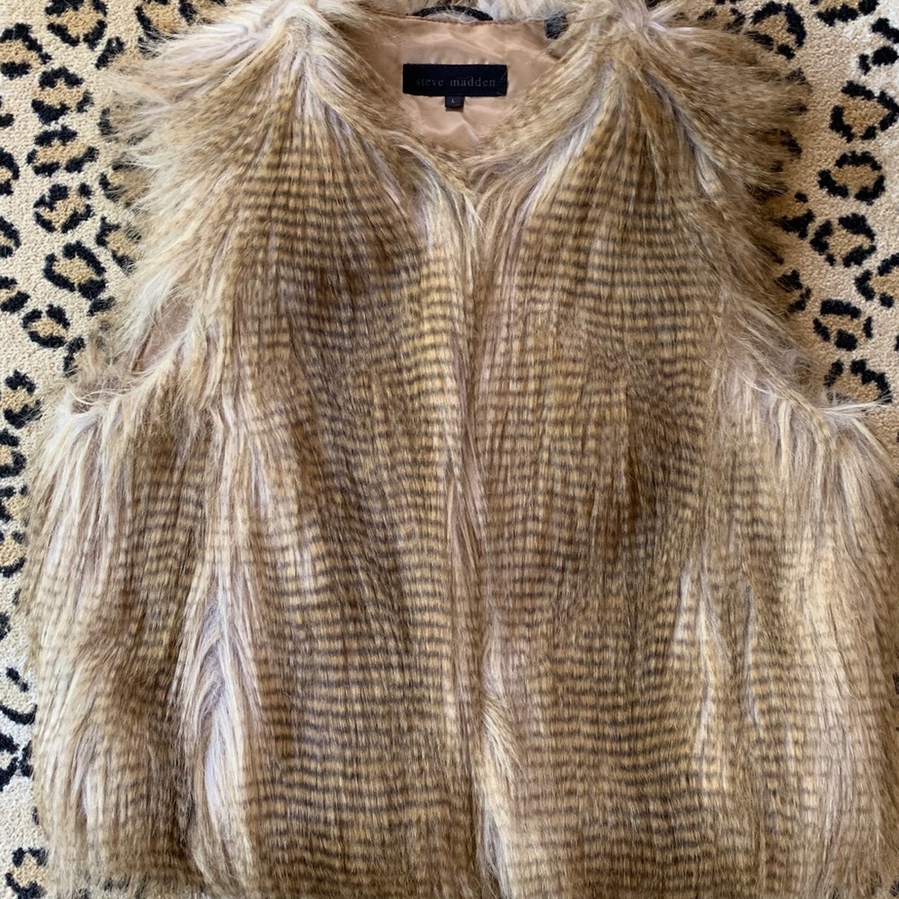 Steve Madden Faux Fur Vest Size Large